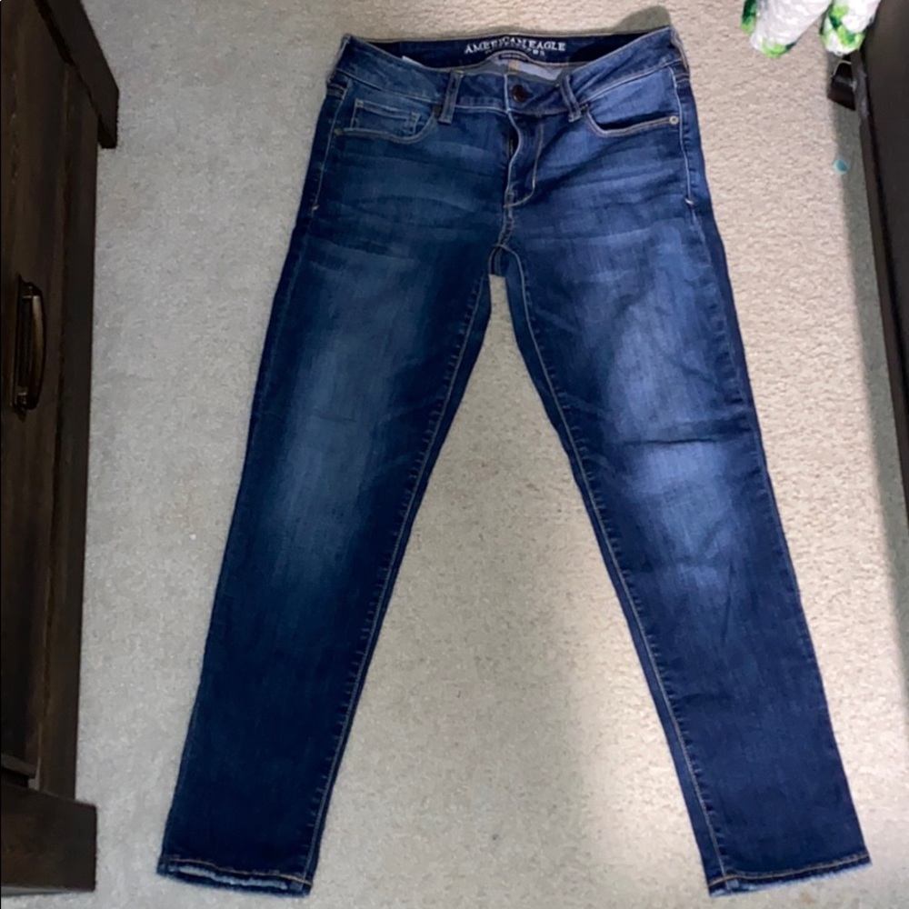 american eagle skinny dark wash size 8 short jeans